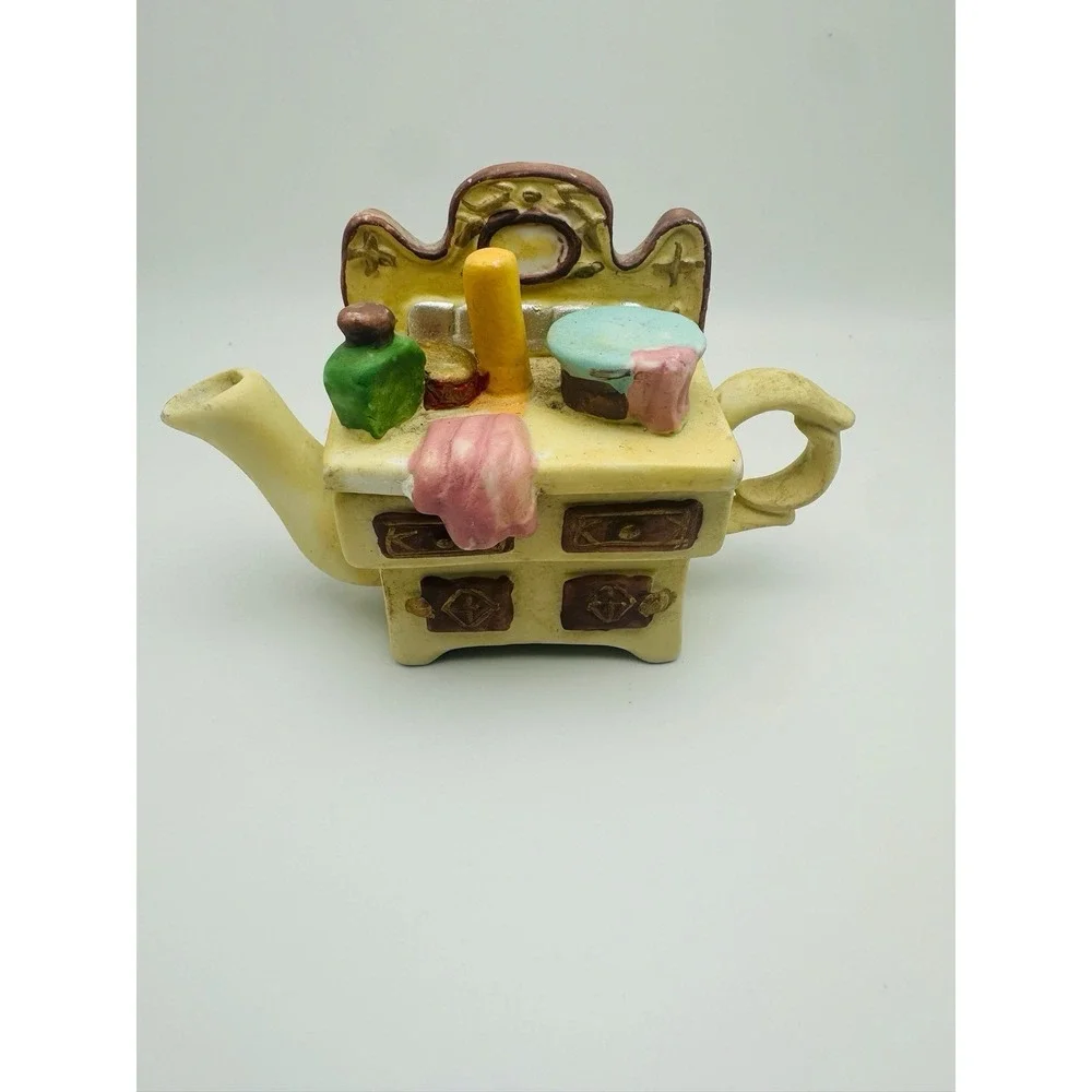 VTG Miniature Ceramic Teapot Kitchen Washstand Dresser Hand Painted Trinket Box